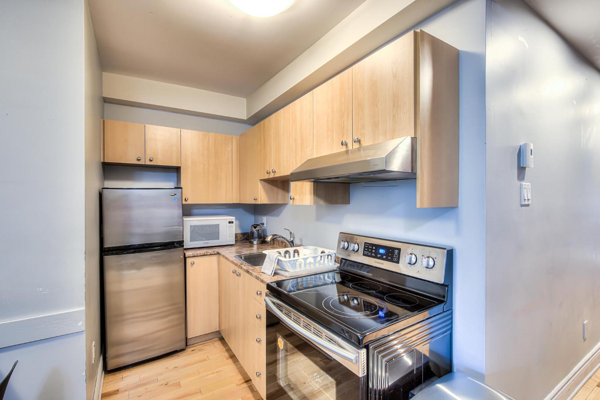 Premier Destination For Big Groups Mtl Vacation And Nightlife * Montreal